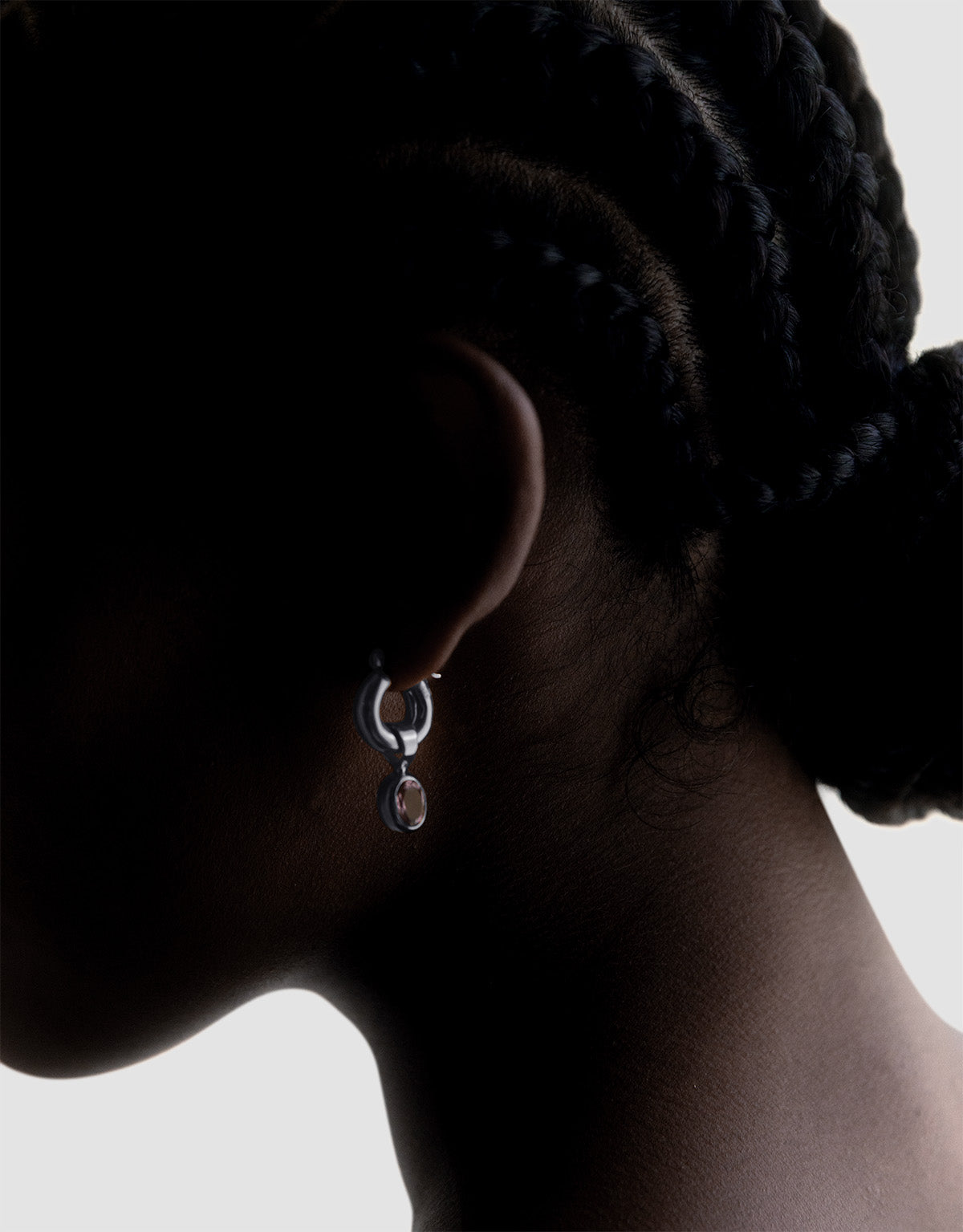 material:silver;
