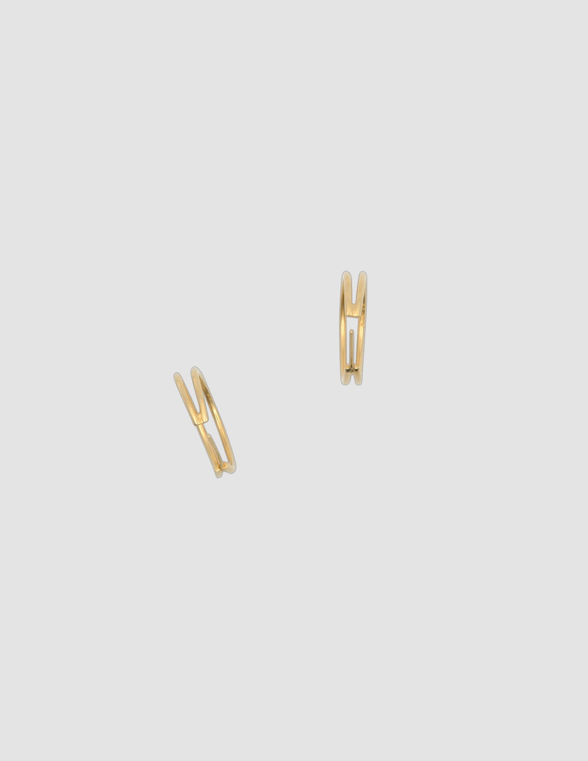 material:gold;