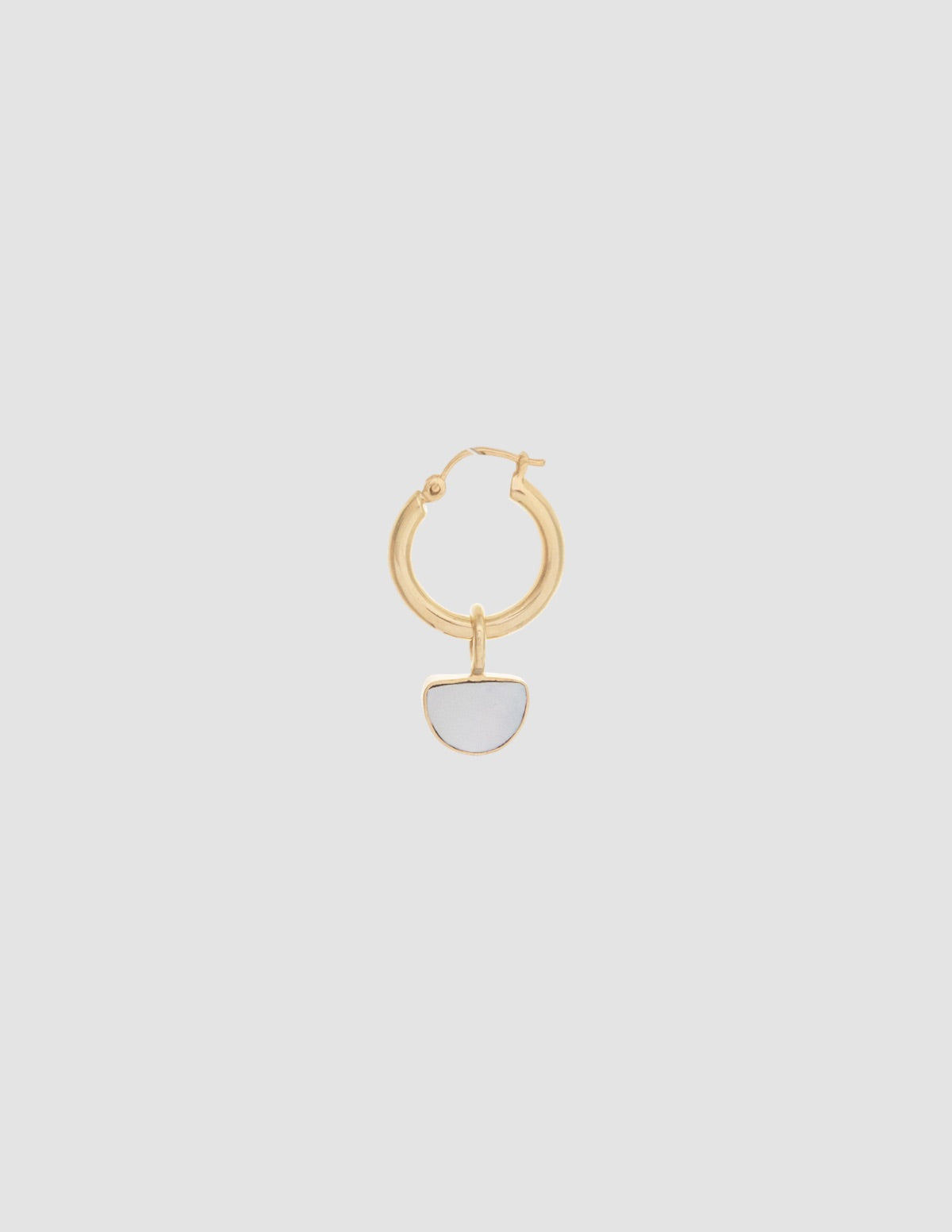 material:gold; add-on:hoops-2-click; add-on:moon-add-on;