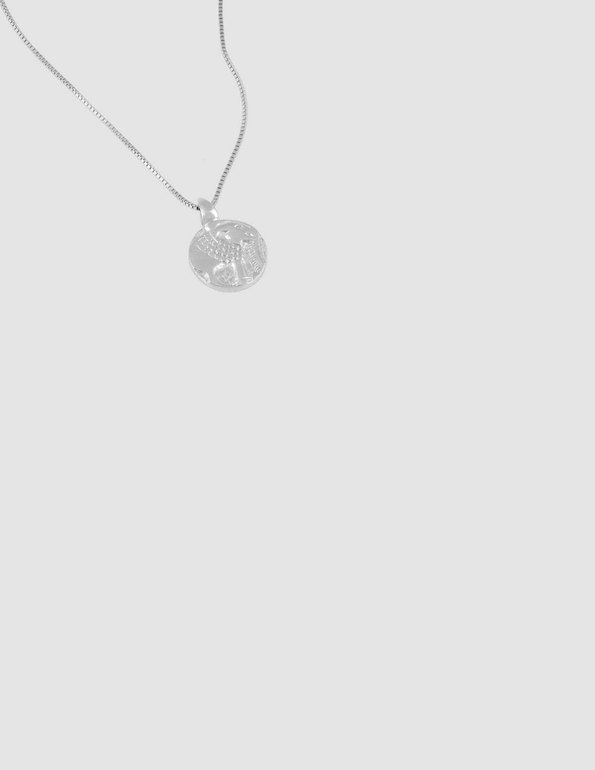 material:silver;