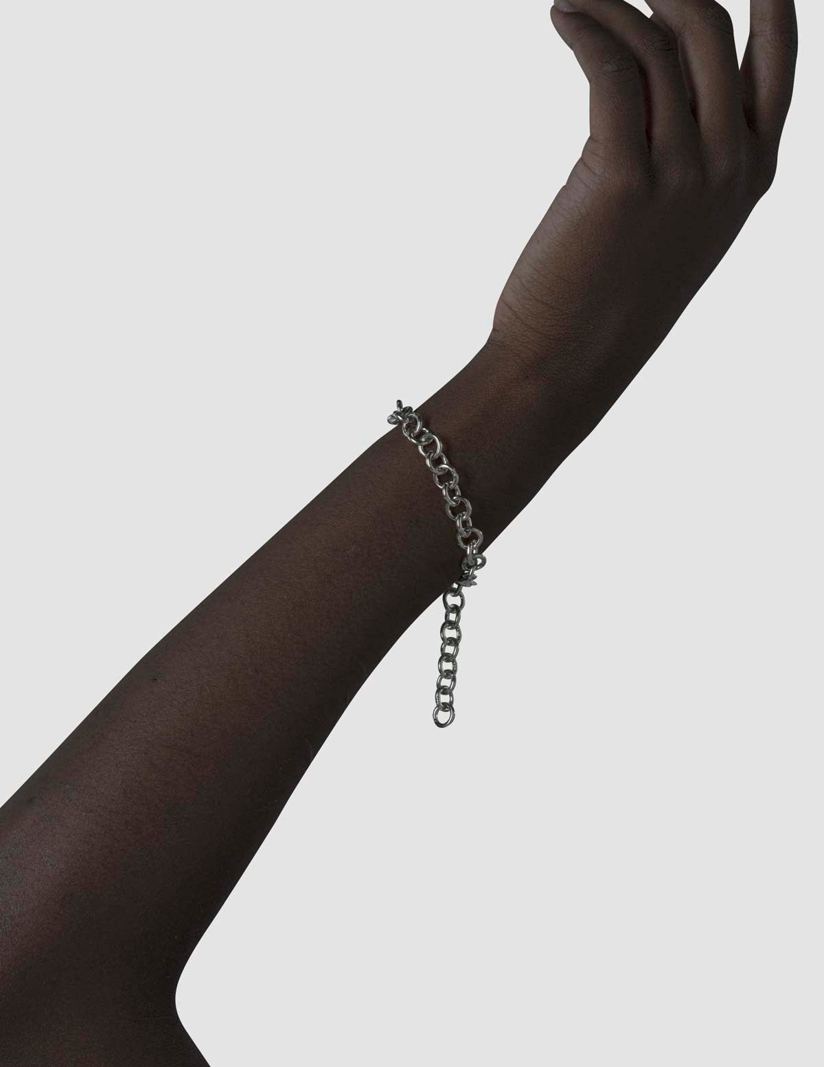 material:silver;