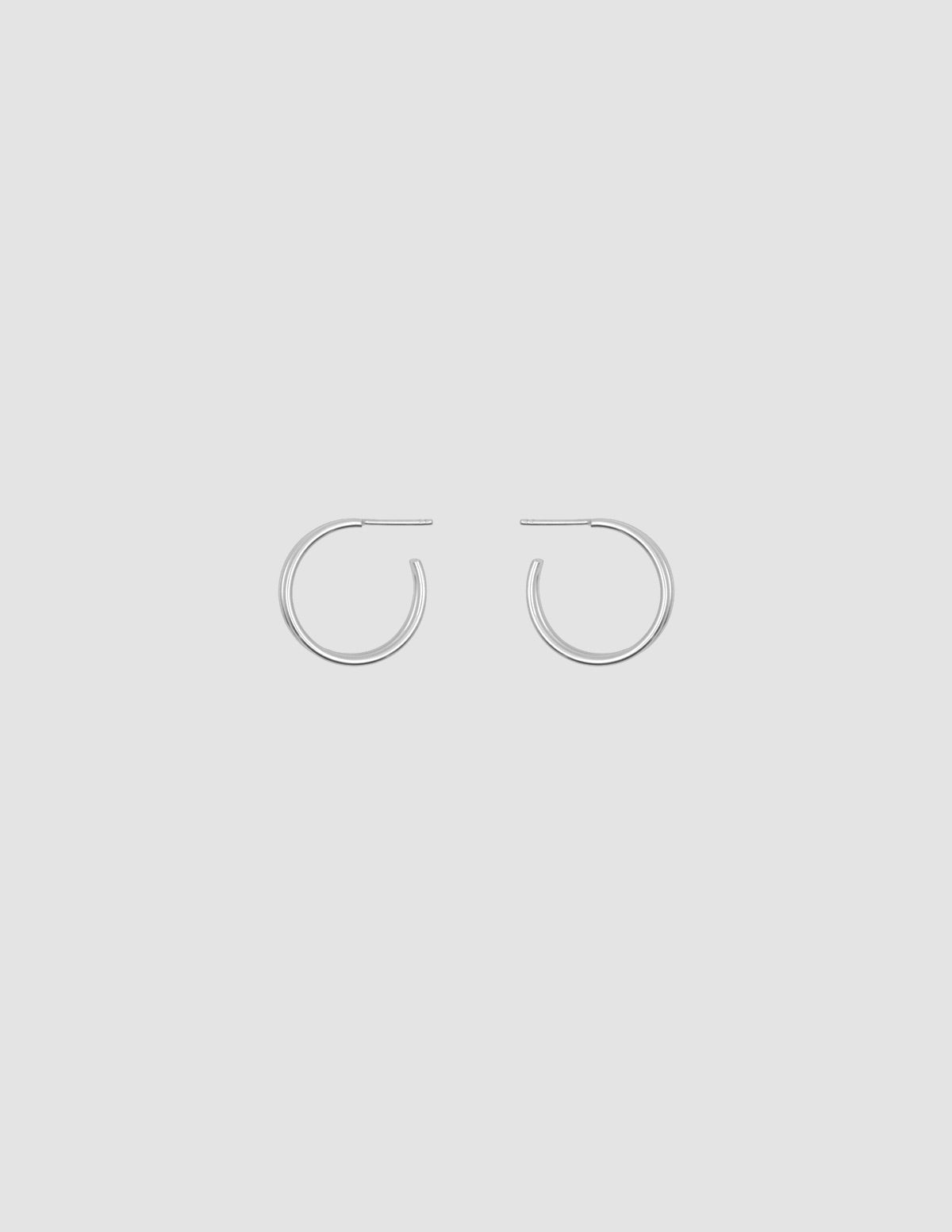 material:silver;