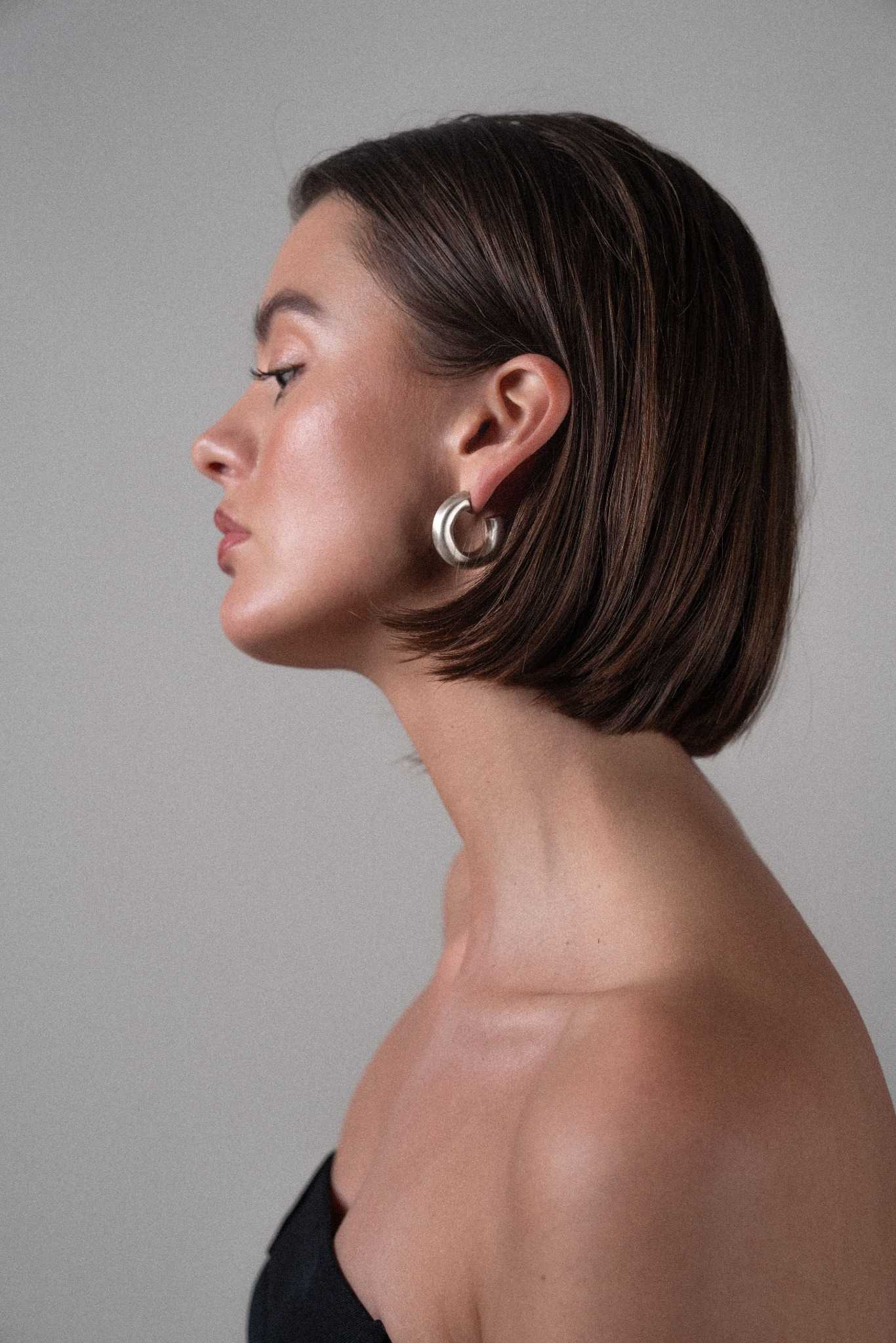<p>auréa </p><p>satin hoops</p>