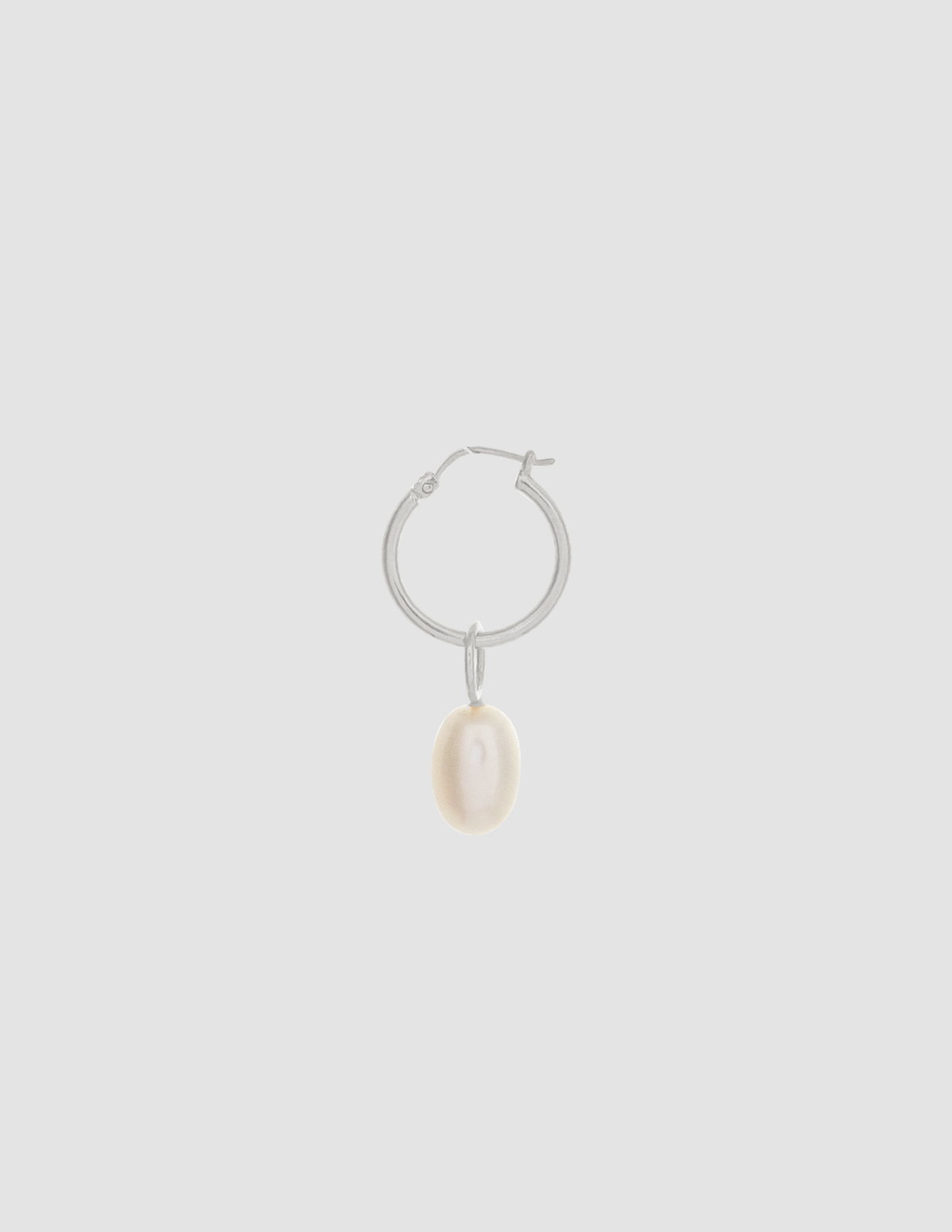 material:silver; add-on:hoops-2-click;