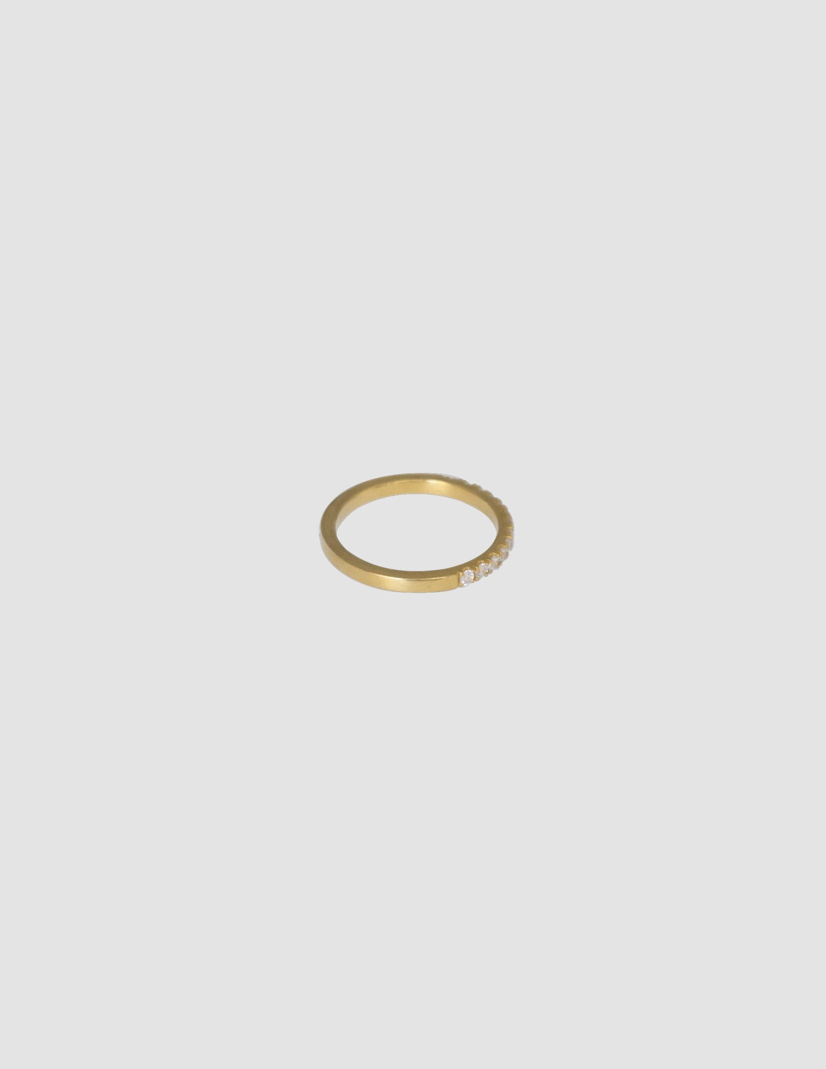 material:gold;