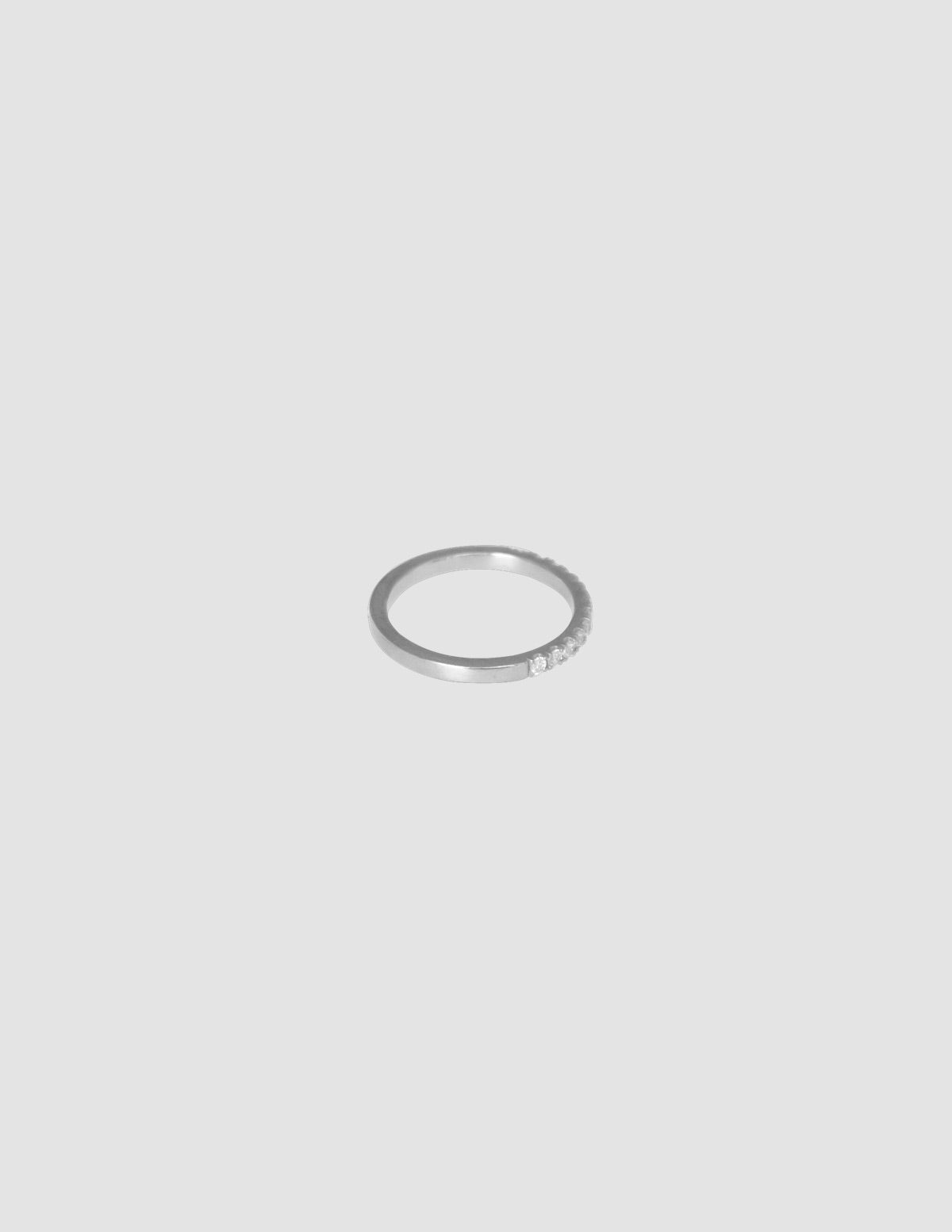 material:silver;