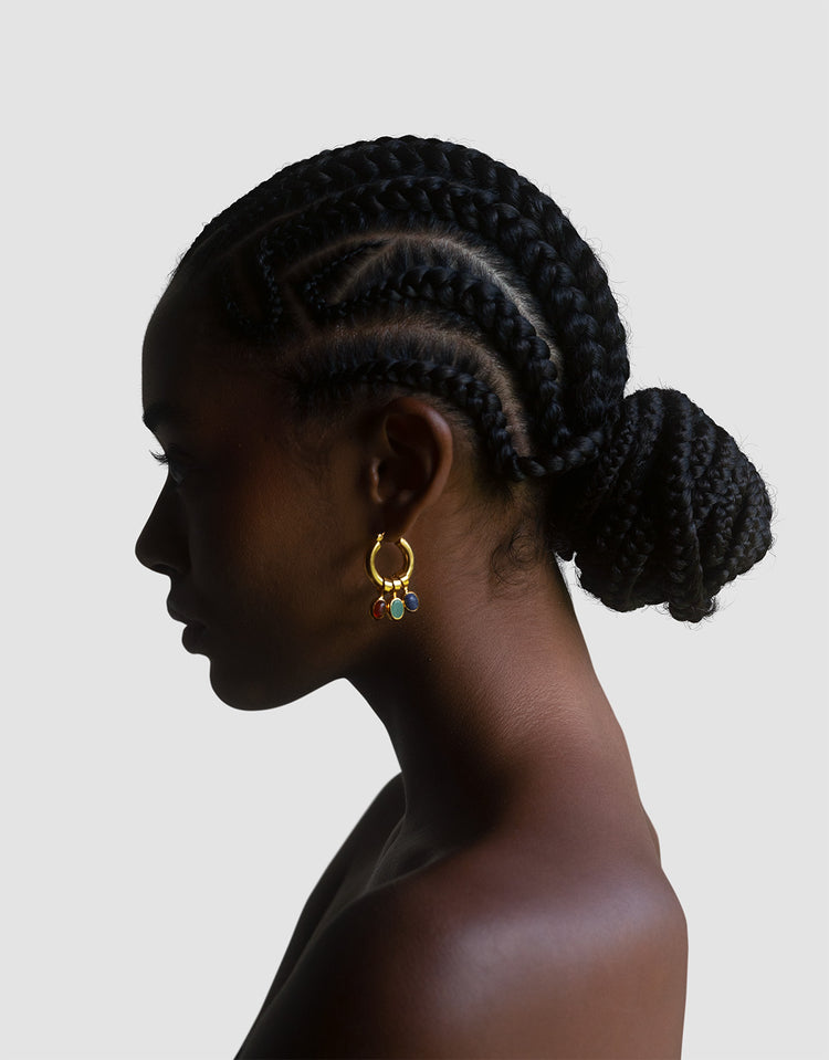 material:gold;