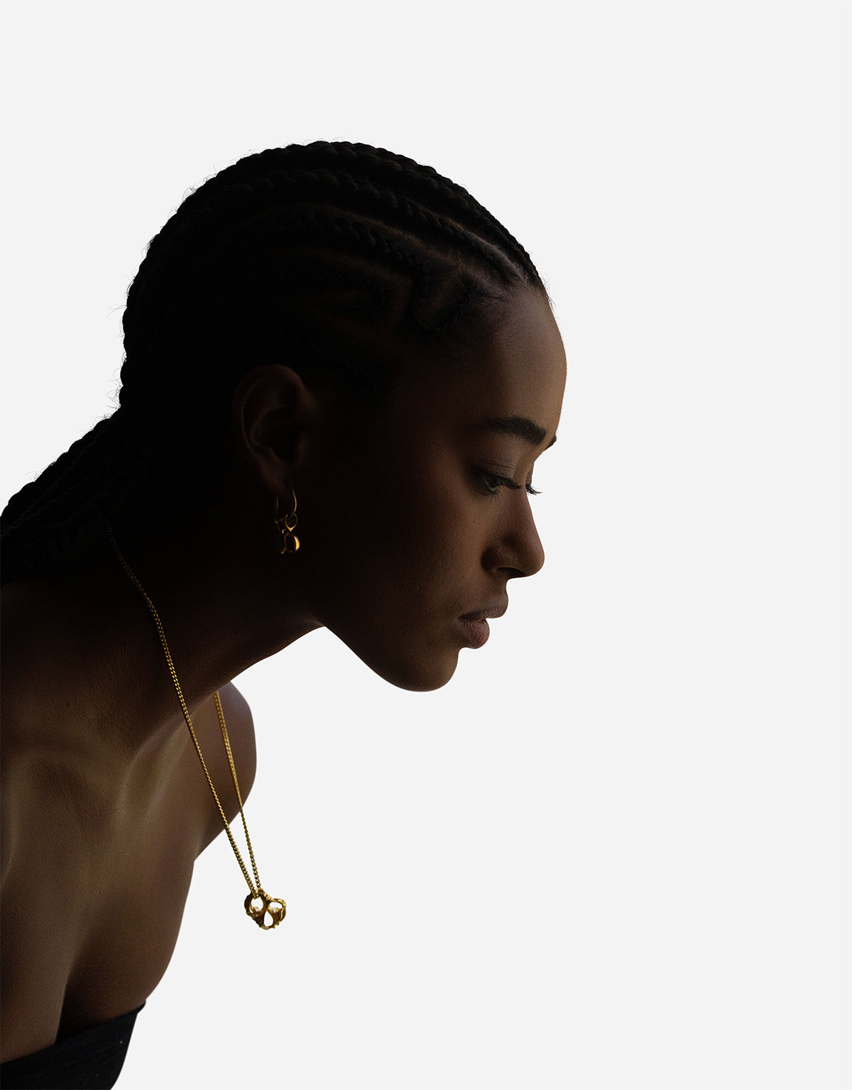 material:gold;
