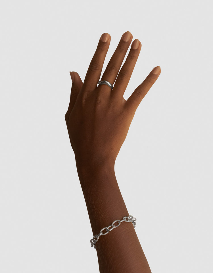 material:silver;