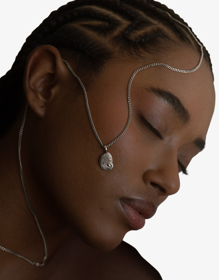 material:silver; 