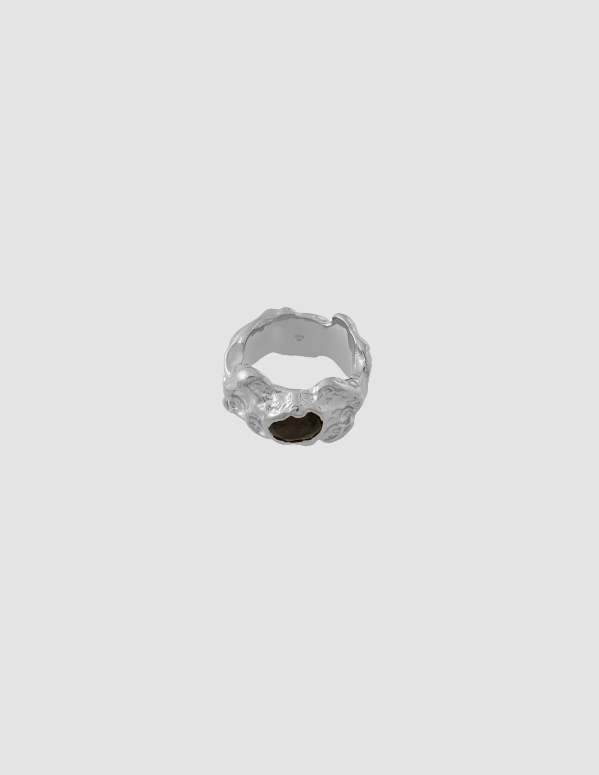 material:silver;