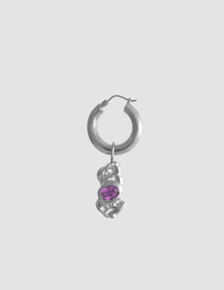material:silver; add-on:hoops-click; add-on:maude-de-nil-add-on;