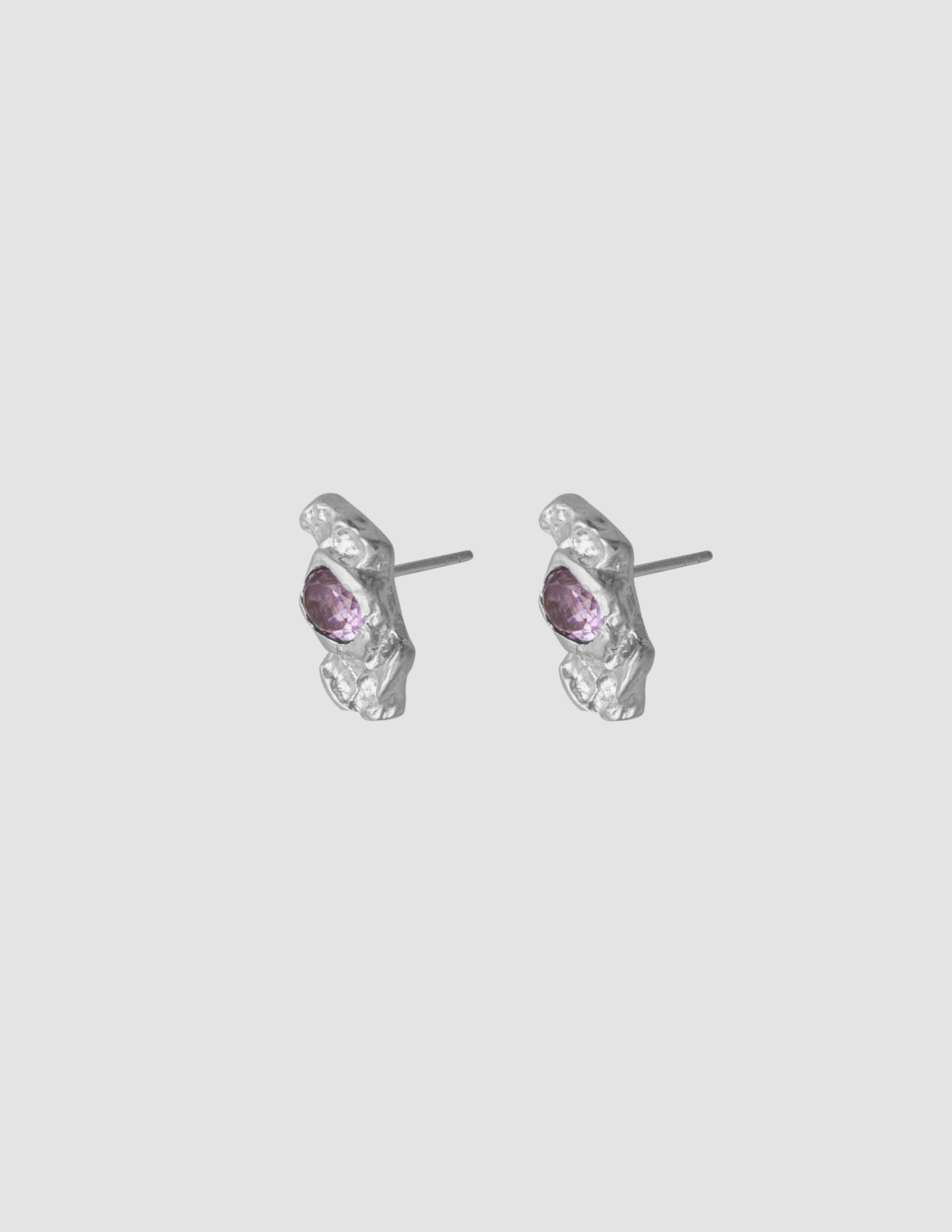 material:silver;