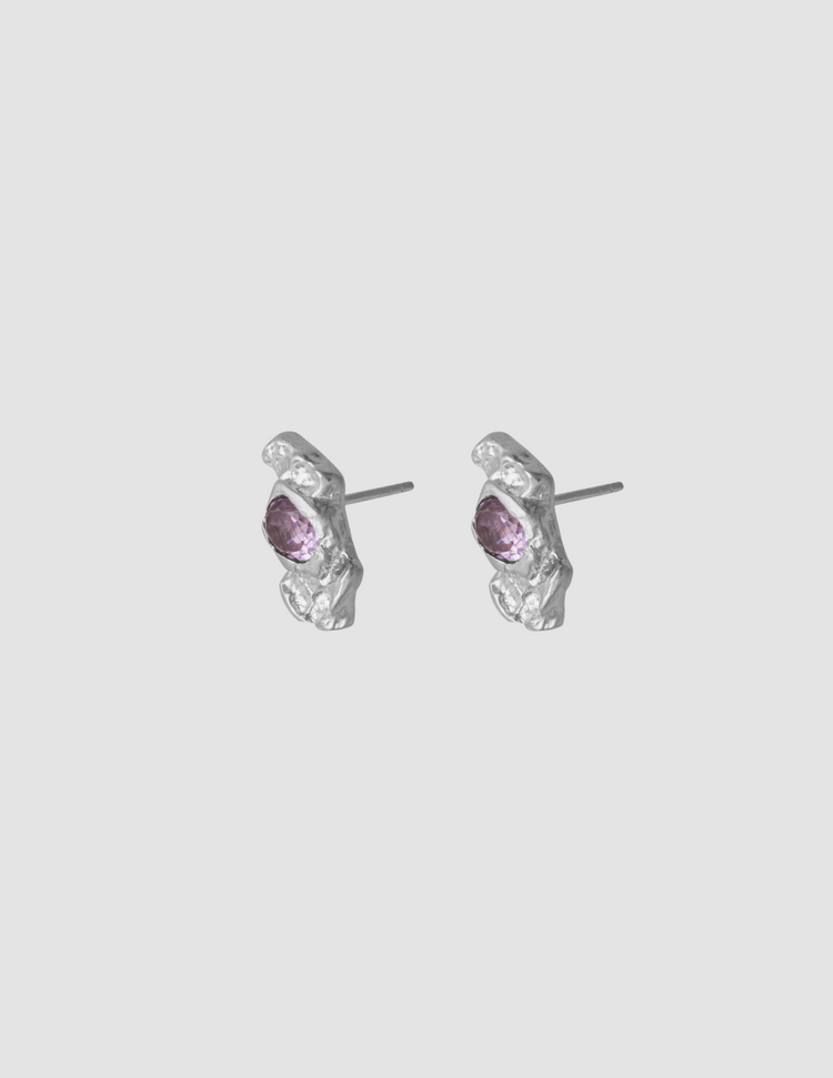 material:silver;