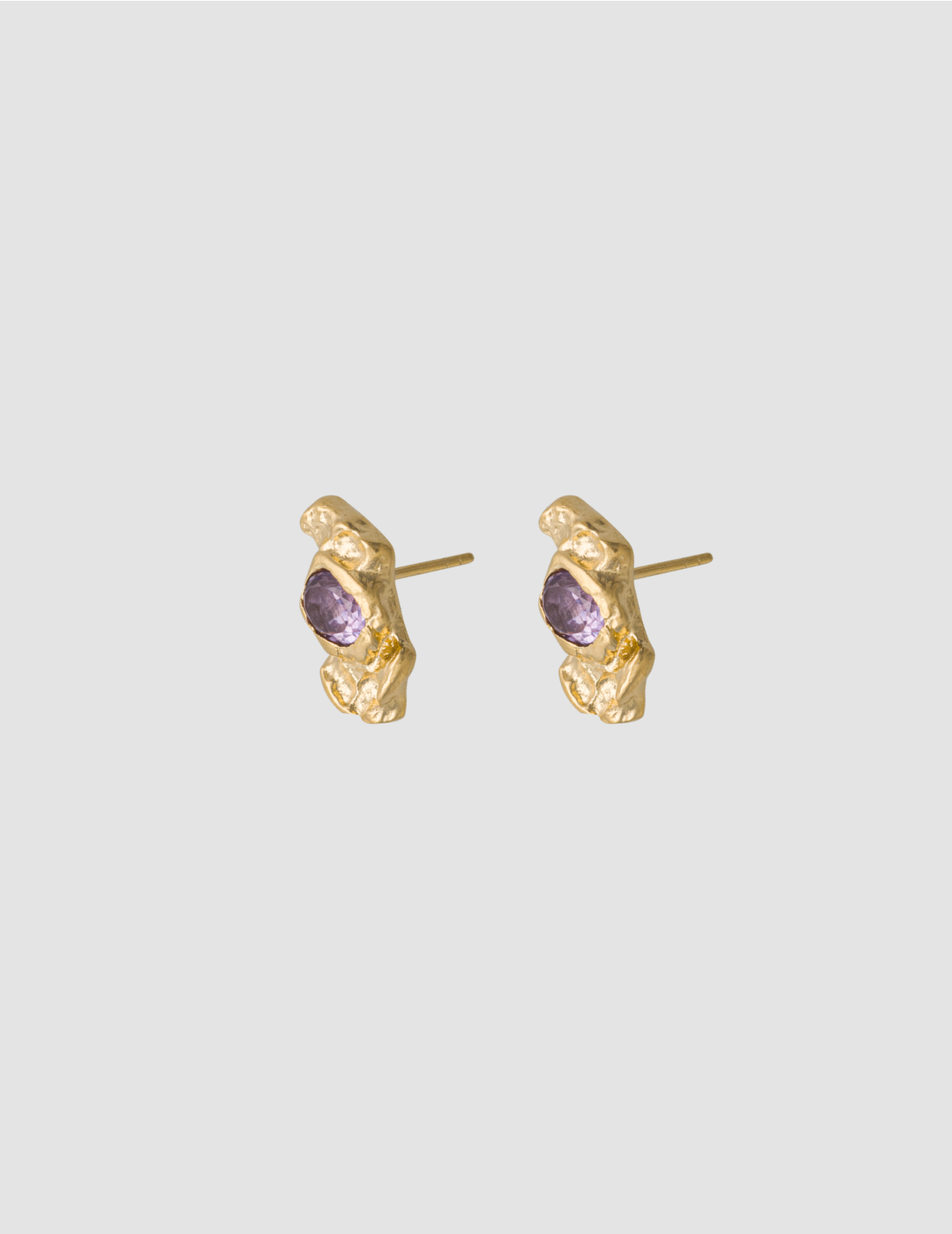 material:gold;