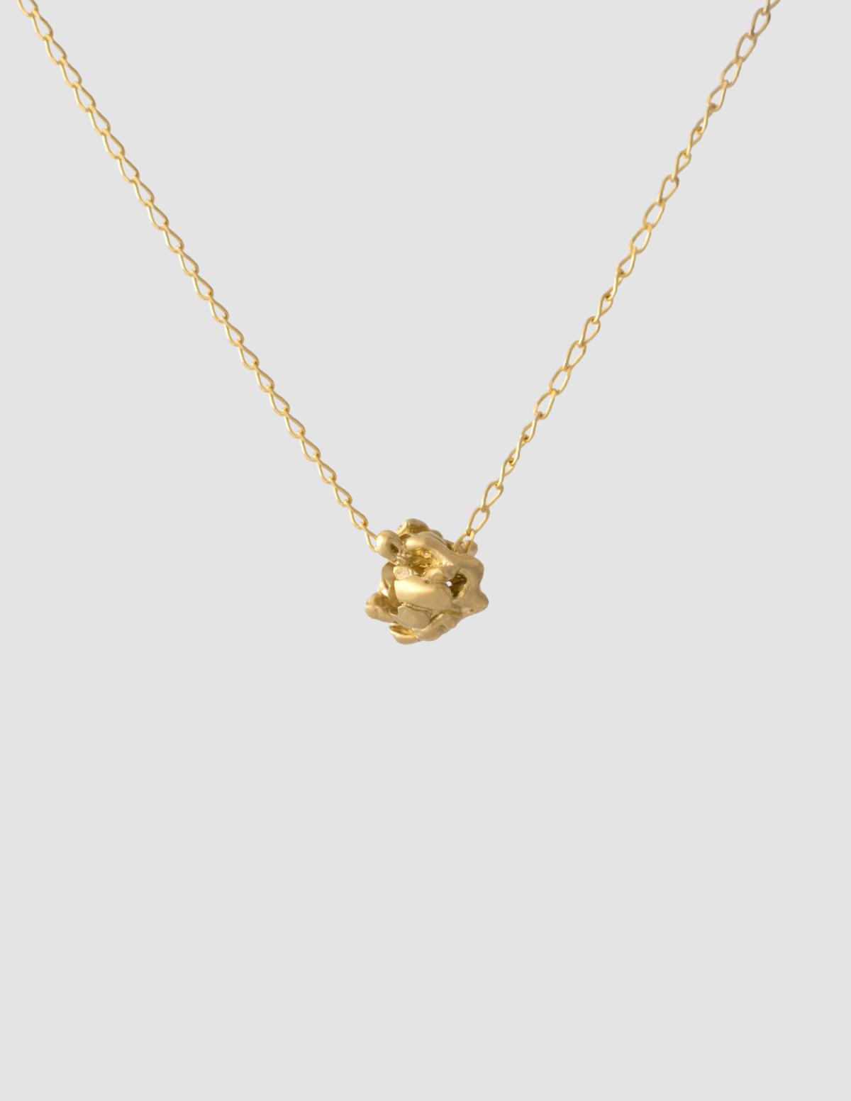 material:gold; add-on:tiny-oval-necklace; add-on:melted-add-on;