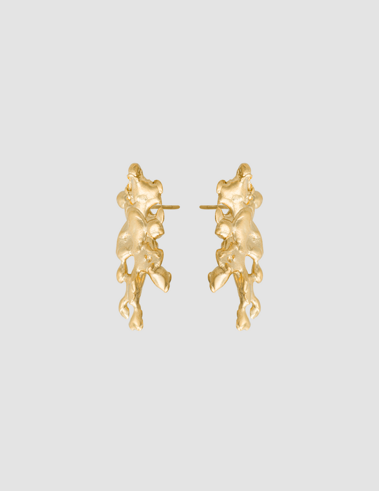 material:gold;