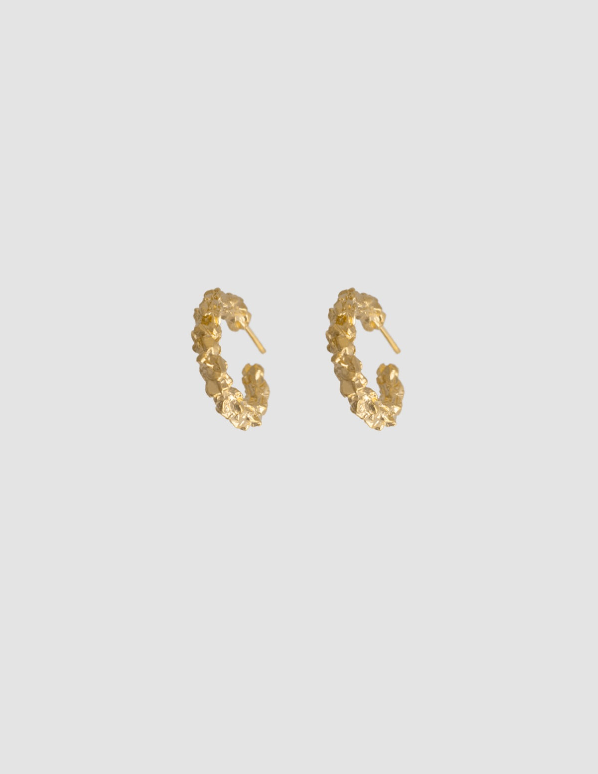 material:gold;