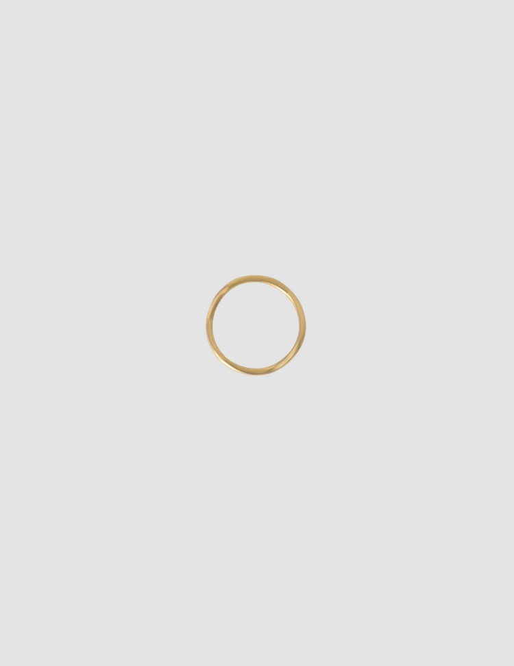 material:gold;