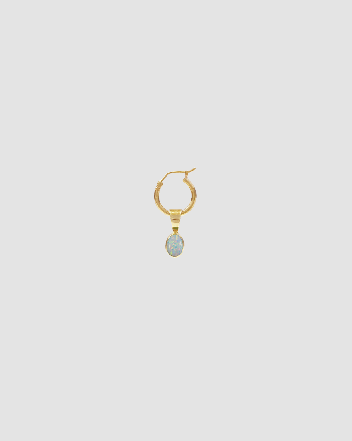 material:gold; add-on:hoops-1.5-click; add-on:opal-add-on;