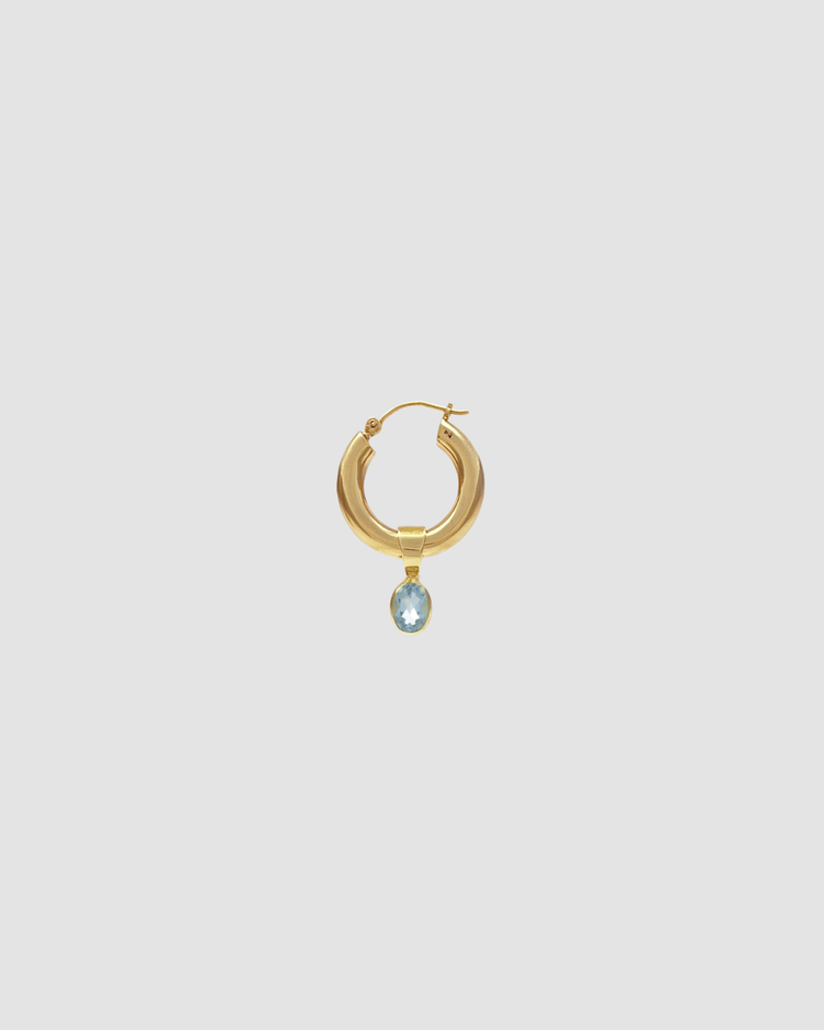 material:gold; add-on:hoops-click; add-on:topaz-add-on;