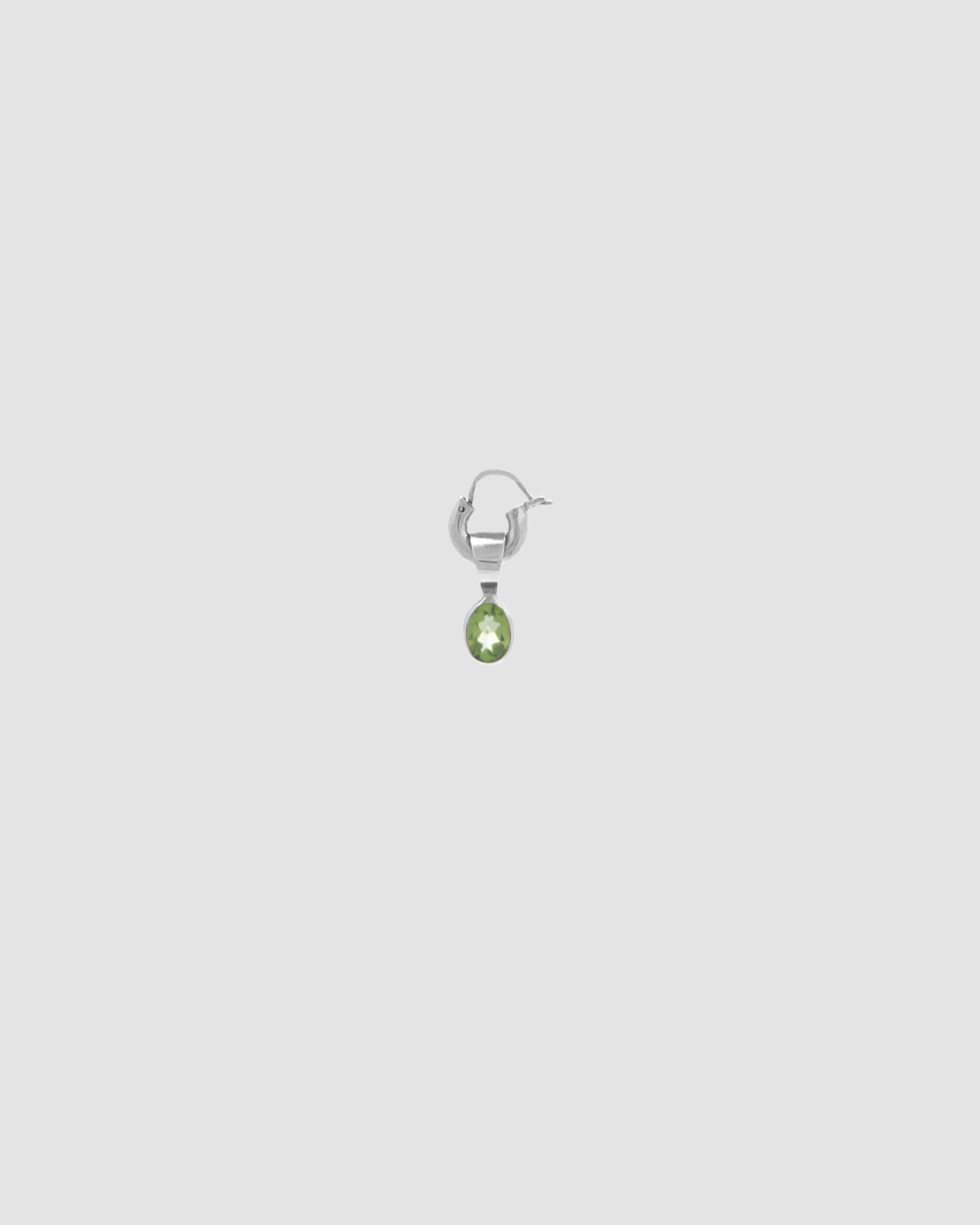 material:silver; add-on:tiny-vintage-hoops-click; add-on:peridot-add-on;