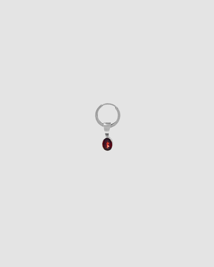 material:silver; add-on:wheel; add-on:garnet-add-on;