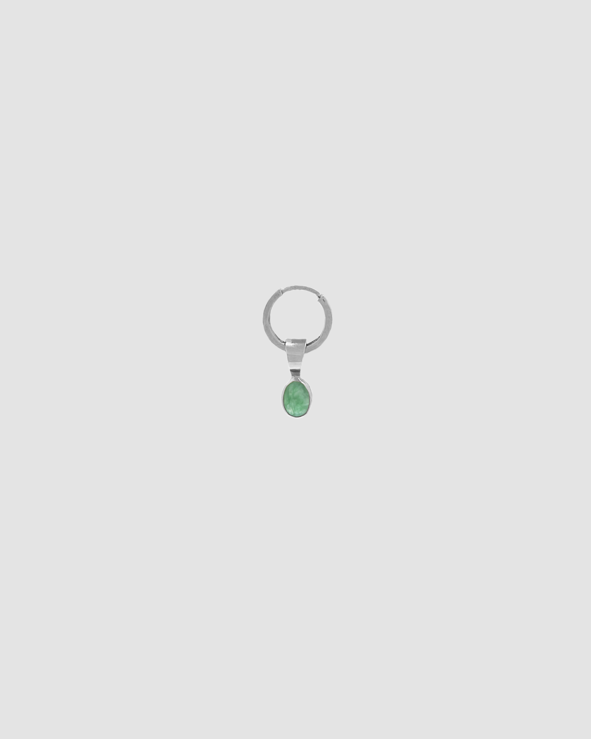material:silver; add-on:wheel; add-on:jade-add-on;