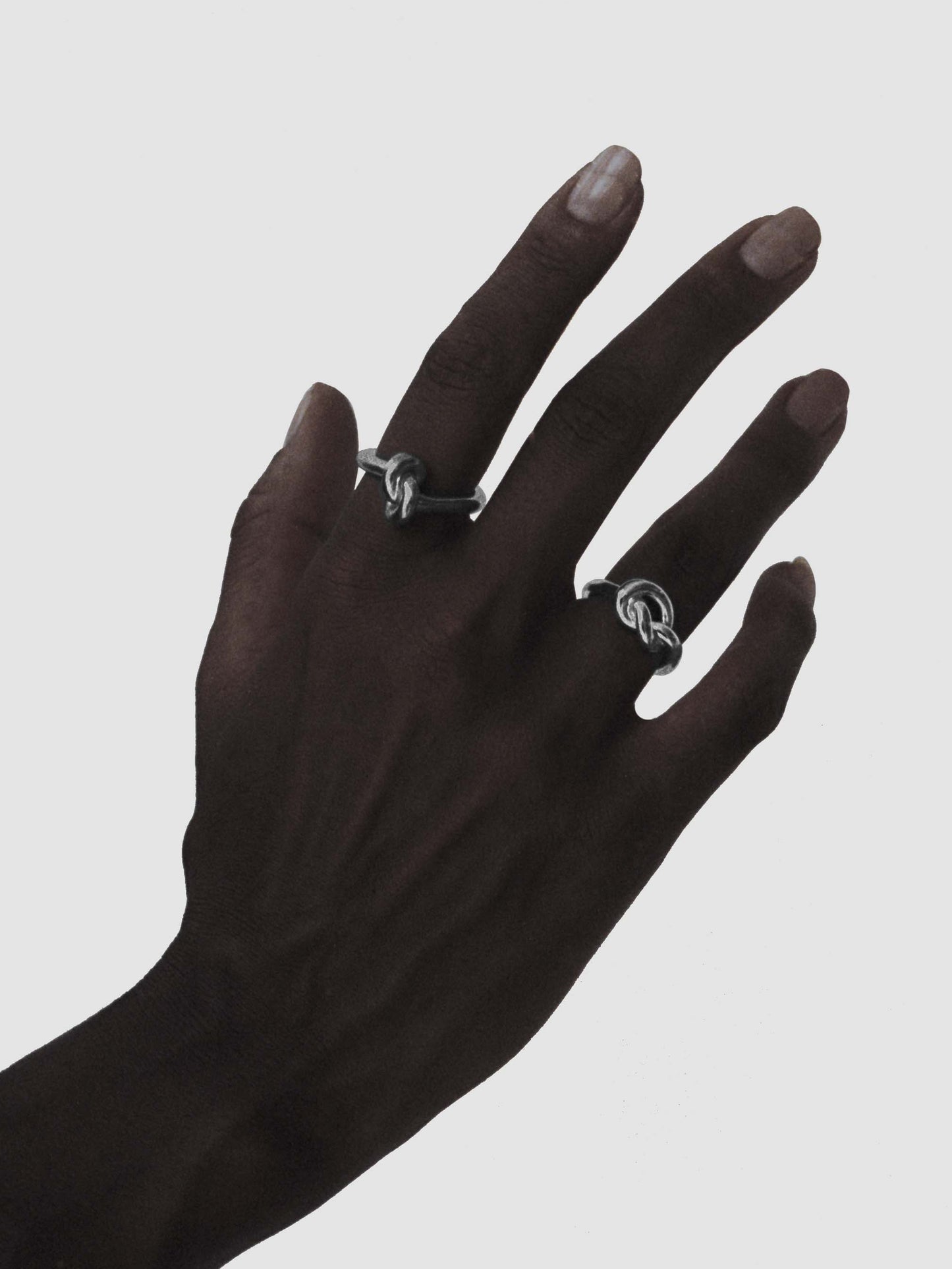 material:silver;
