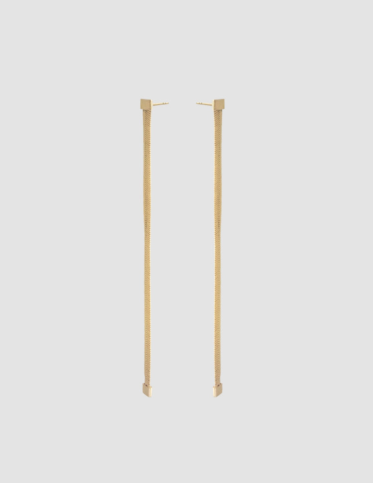 material:gold;