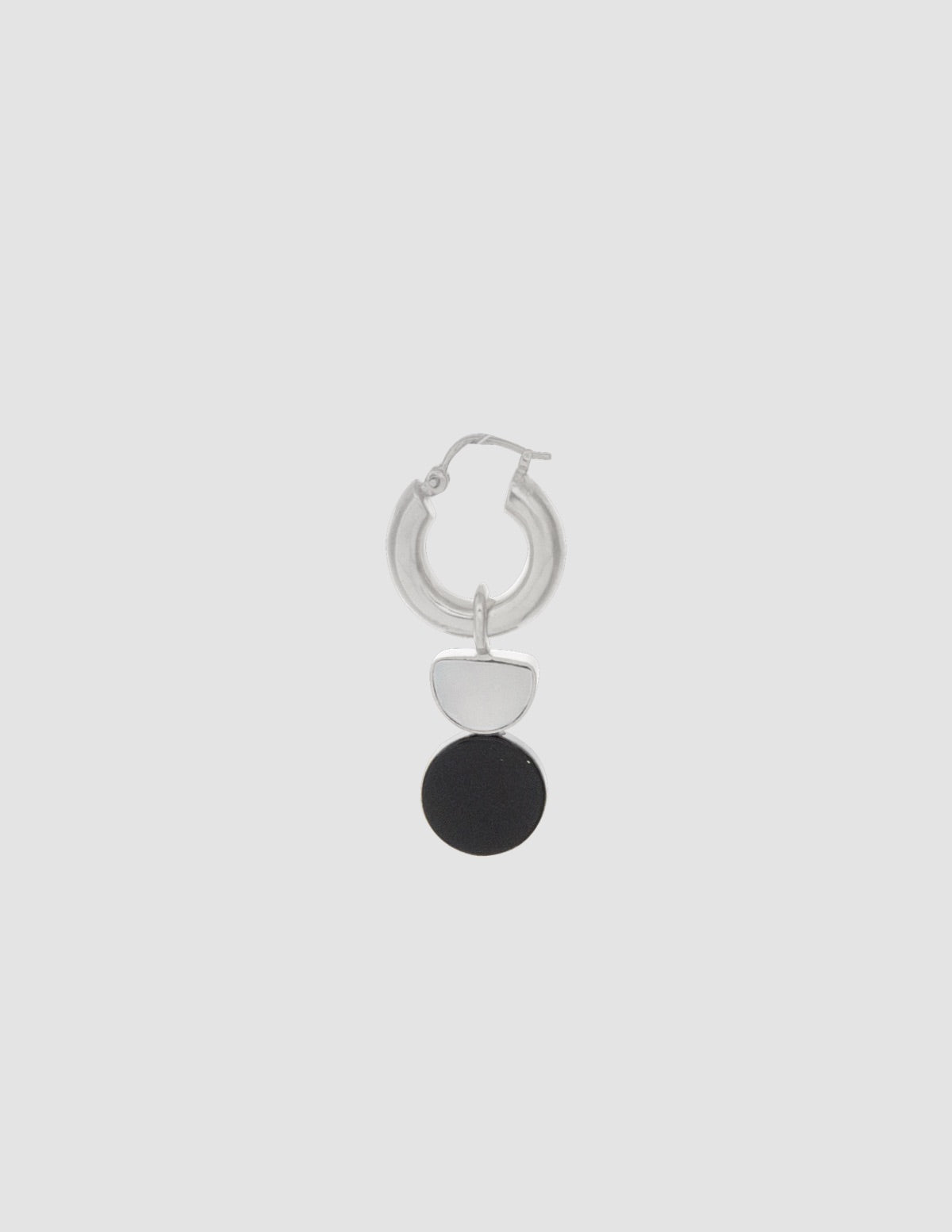 material:silver; add-on:hoops-click; add-on:black-moon-add-on;