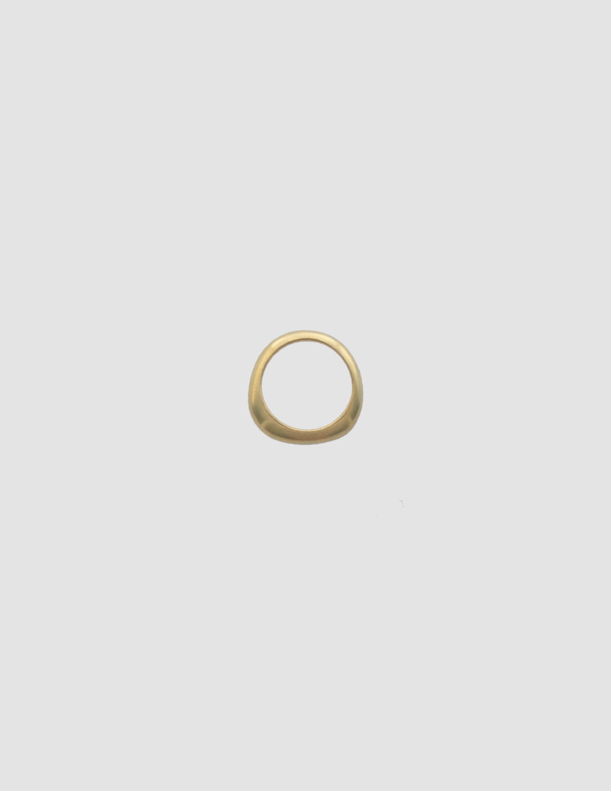 material:gold;
