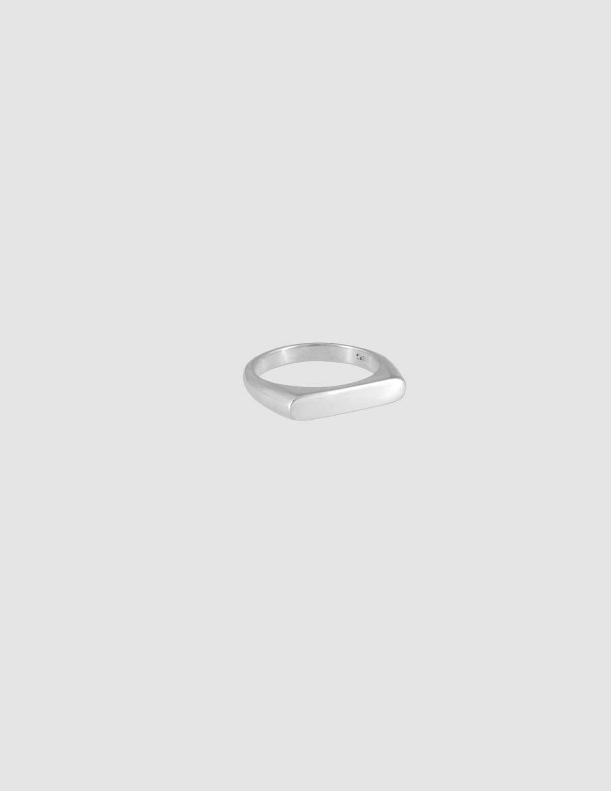 material:silver;