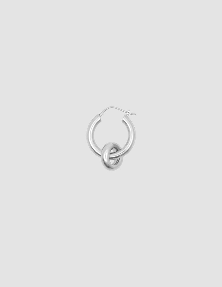 material:silver; add-on:big-hoops-click;                   add-on:donut-add-on;