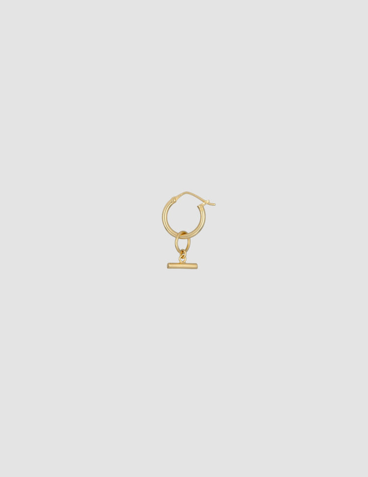 material:gold; add-on:hoops-1-5-click; add-on:scale-add-on;