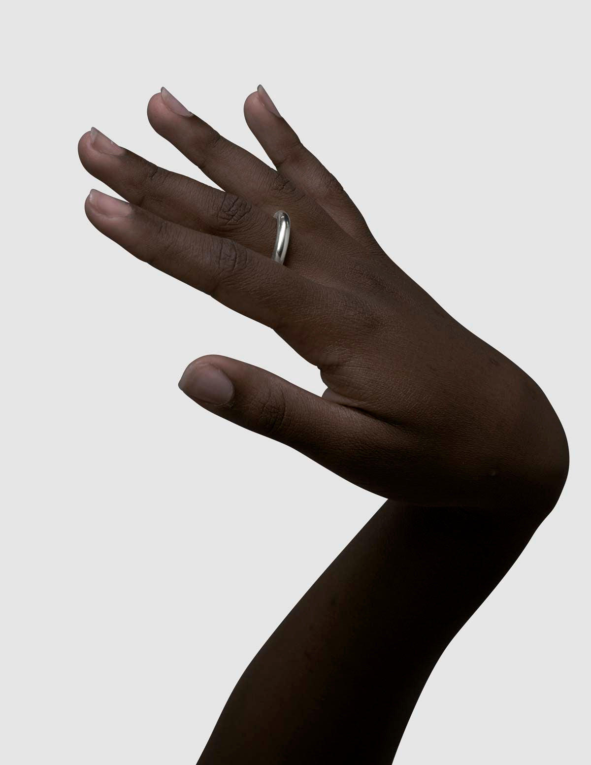 material:silver;