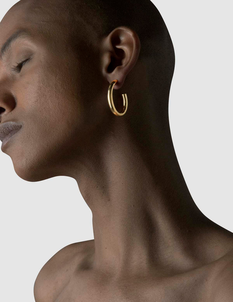 material:gold;
