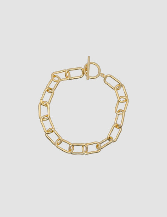 material:gold;