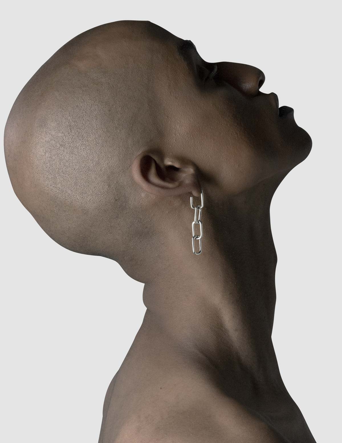 material:silver;