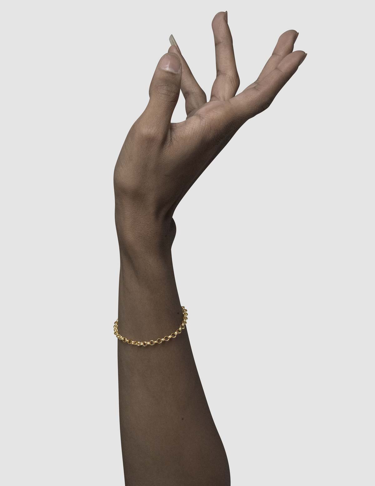 material:gold;