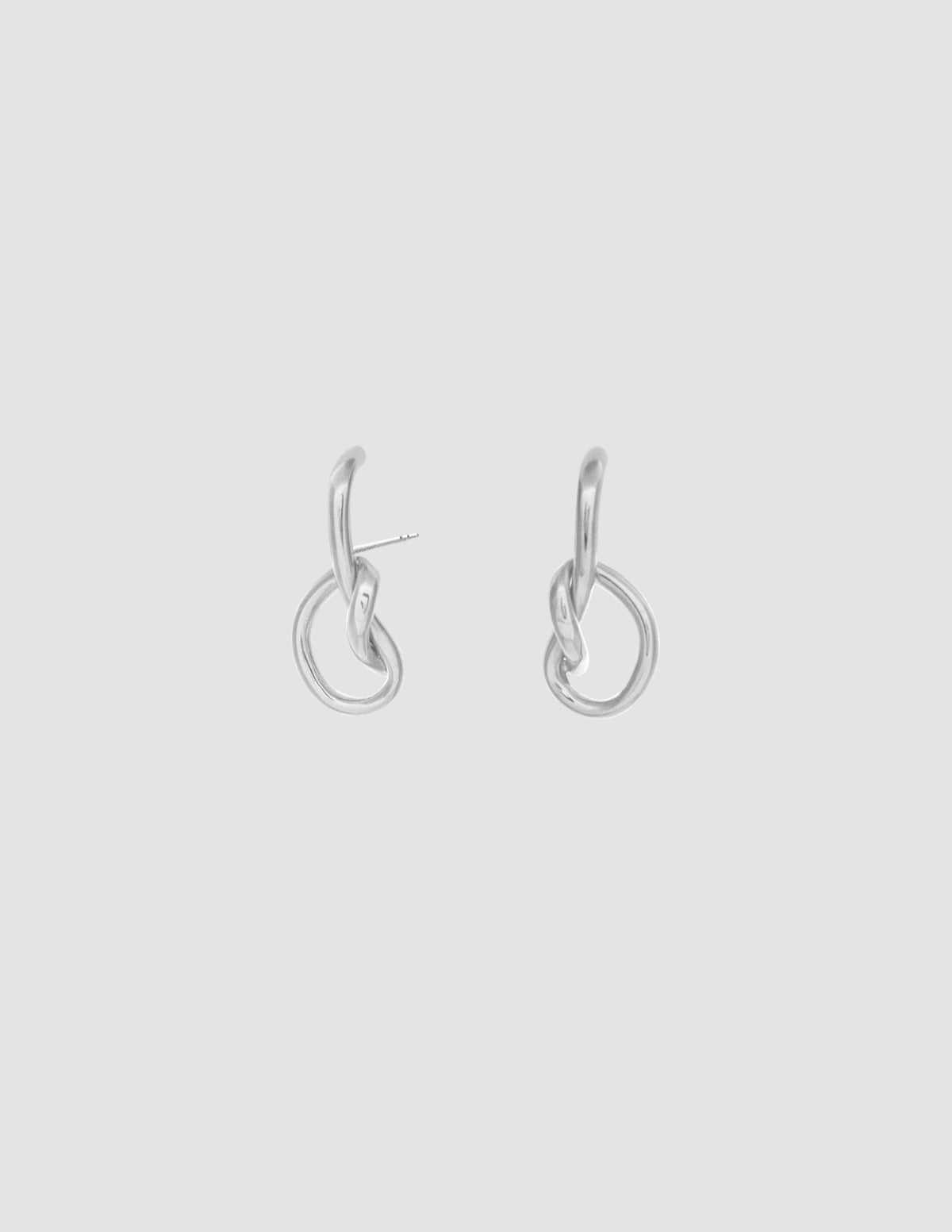 material:silver;