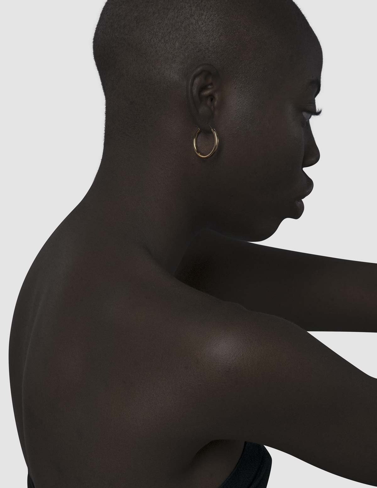 material:gold;