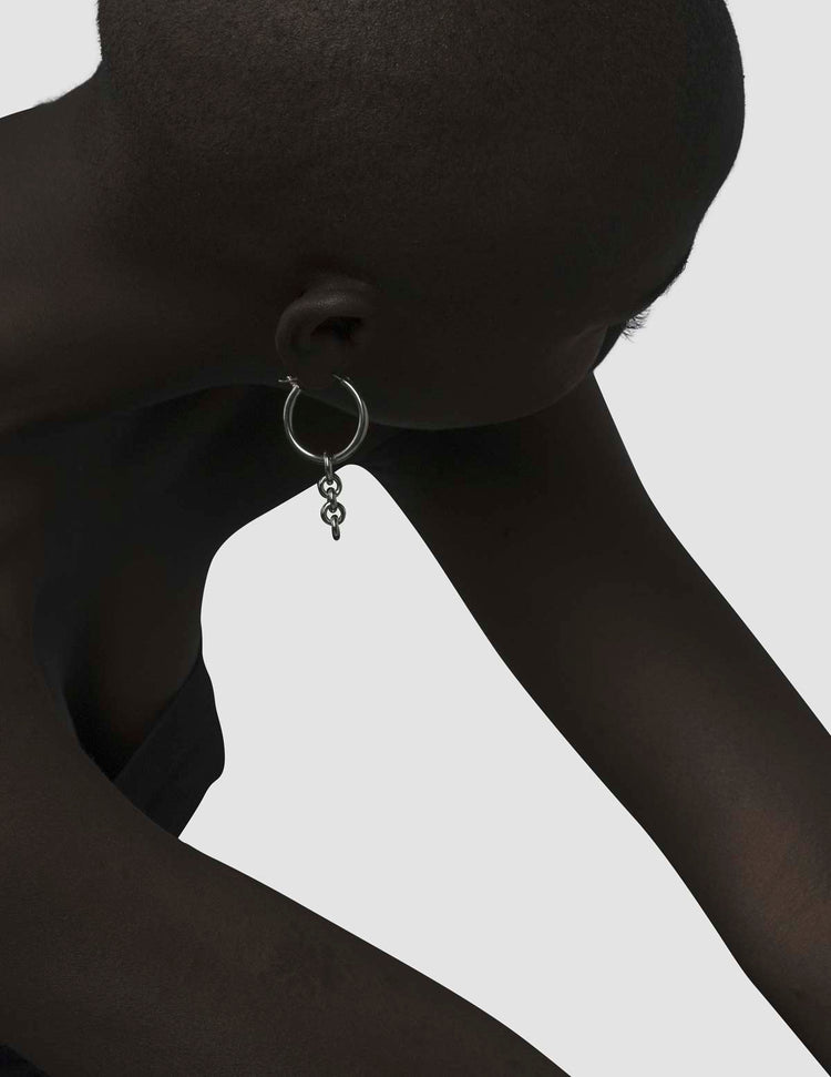 material:silver;