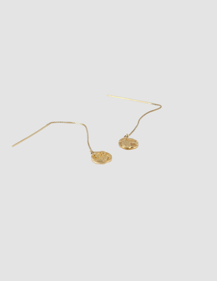 material:gold;