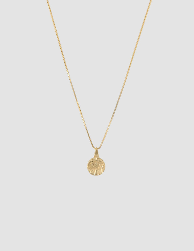 material:gold;