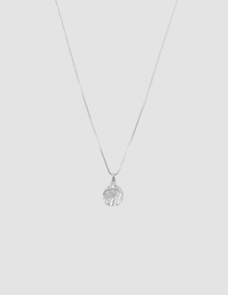 material:silver;