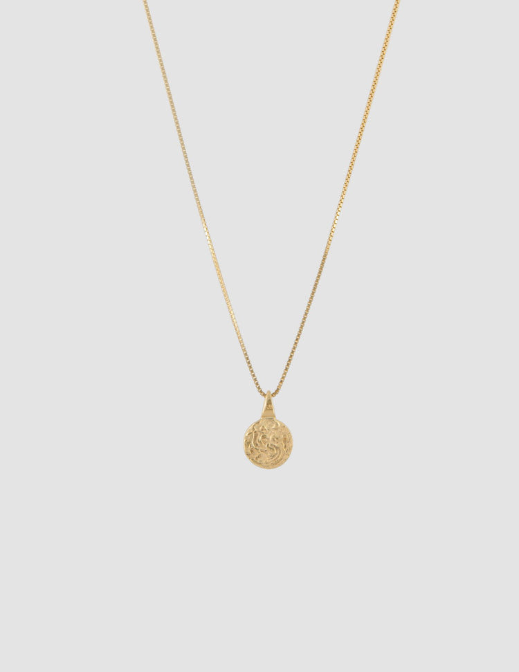 material:gold;