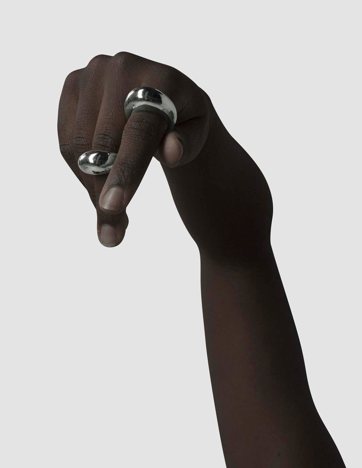 material:silver;