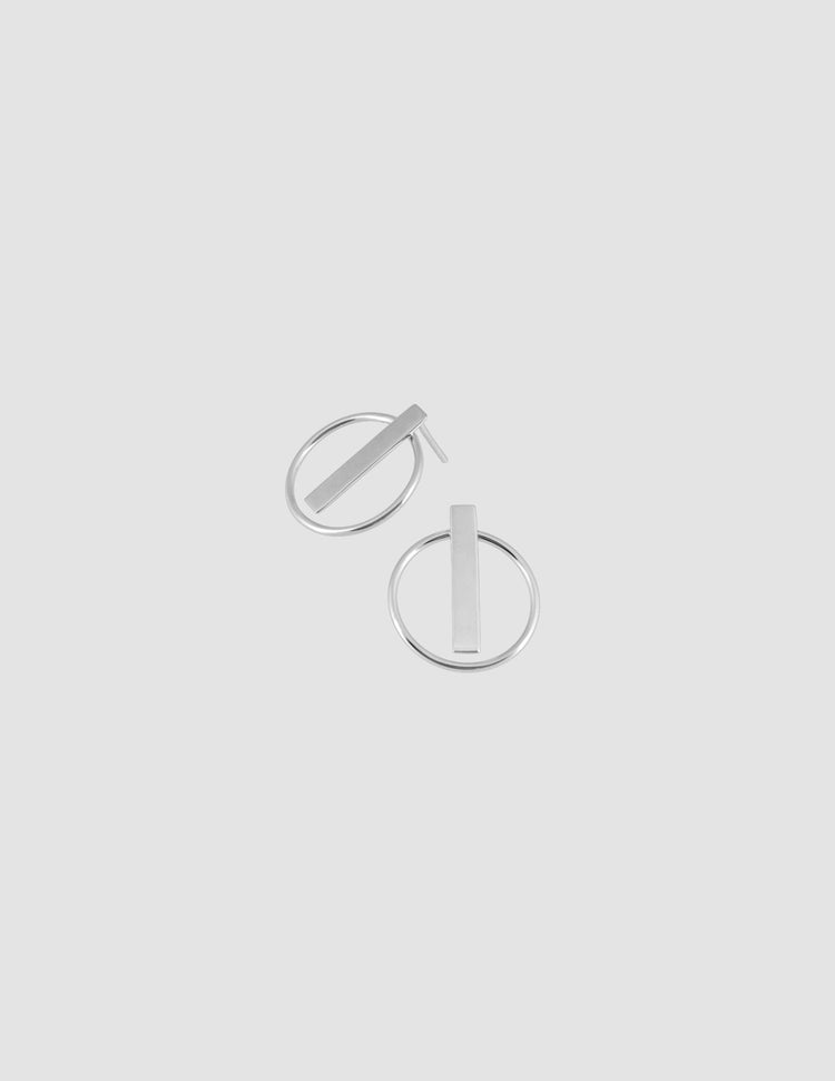 material:silver;