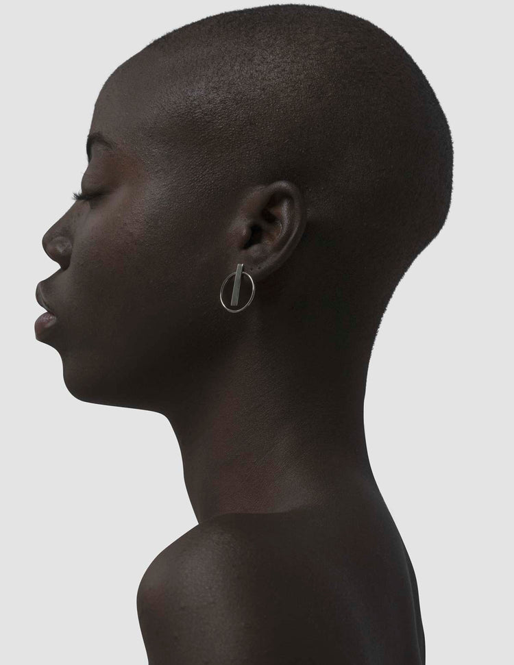 material:silver;